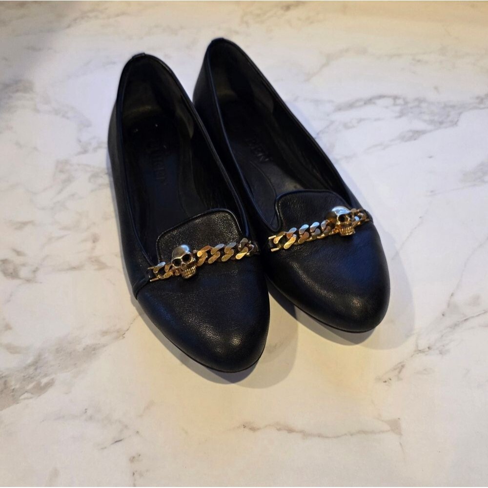 Alexander McQueen Black Leather Loafers with Gold Skull Detail